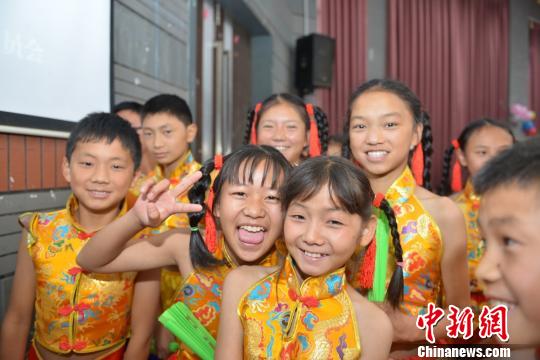 百余名云南山区孩子昆明开启“梦想课堂”