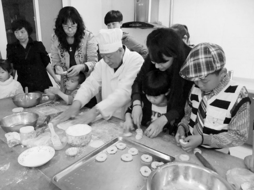 亲子烹饪,意义远不止吃