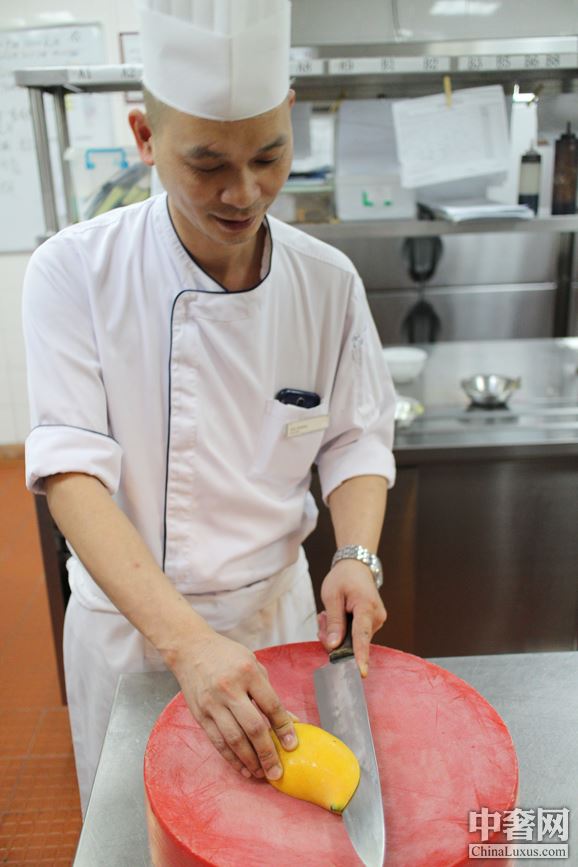 酥皮芒果汁虾球 零厨艺也能轻松变大厨