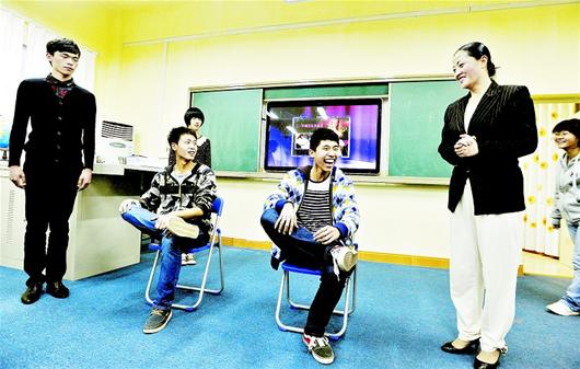 厨艺茶艺进课堂 高中生留学热催生“国际特色课