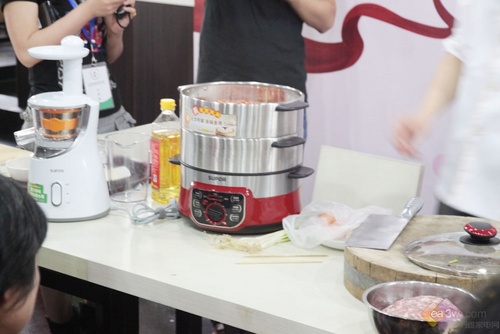 美食课堂:苏泊尔电蒸锅烹饪剁椒鱼头