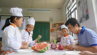 九阳希望厨房食育课程再进营养健康第二课堂