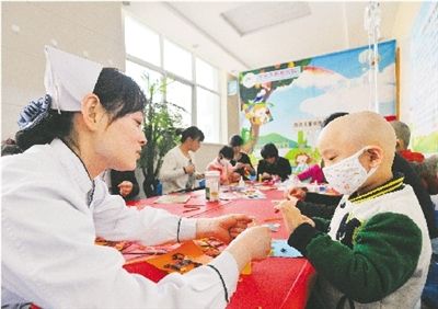关注白血病儿童:病房里的特殊课堂