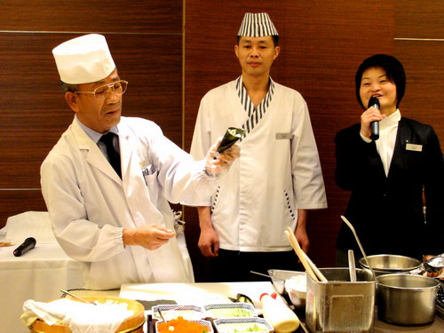 马哥孛罗东方大酒店举办日本料理烹饪课(图)