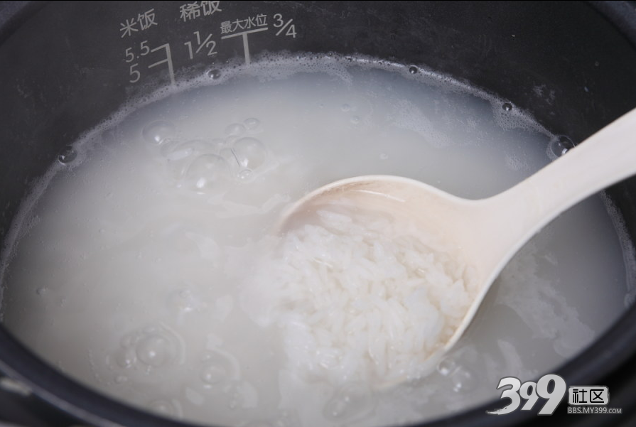 [烹饪课堂]电饭锅也能做东北传统捞饭