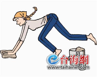 保洁阿姨“磨洋工”背后的爱与痛