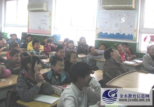 妙趣横生的校园生活_妙趣横生的意思_妙趣横生的校园生活怎么写