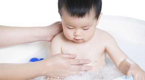 澡教课堂：教你守护宝宝的娇嫩肌肤