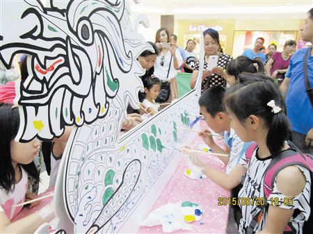 天津传统商场逐渐向新兴商场靠拢以玩为主