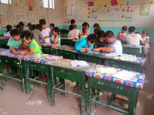 为留守儿童设计入围项目:传递童年 为孩子们建个