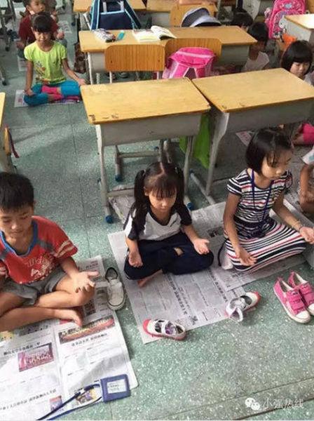 校长强迫小学生用打坐代替午睡