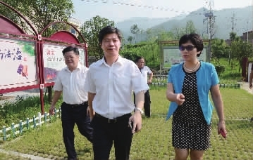 “湘中明珠”绽放法治光芒——娄底市“六五”普法依法治理工作回眸