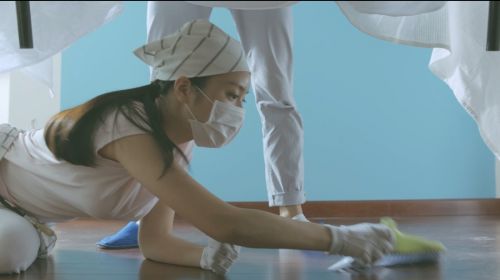 iRobot推处女座扫地机器人创意微电影