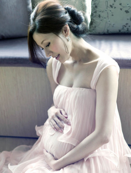 女星不愿生女只愿育儿的背后隐情