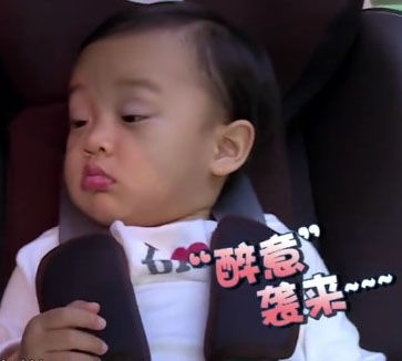 甜馨教你如何讨人爱 霸气卖萌全学会