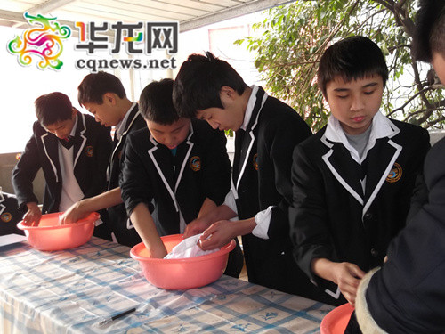 学叠衣会烹饪还要悟哲理 诚善中学校本课程让同