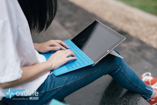 课堂笔记小能手Surface 3是如何俘获表妹的心