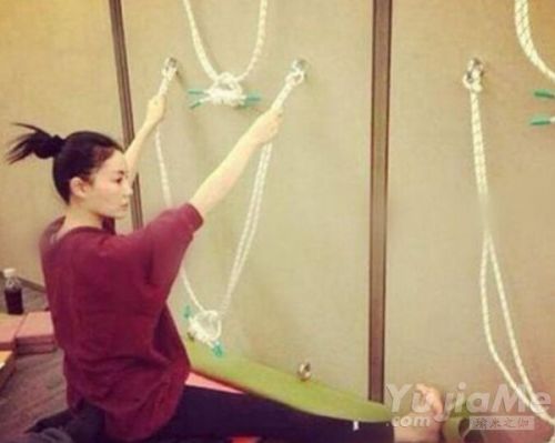 完美身材如何修炼？瑜伽成女星新嗜好