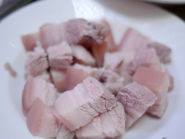 【厨艺课堂】简单好做,焦糖啤酒红烧肉