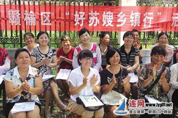 好月嫂难找 家政服务亟待摆脱“中介+村姑”模式