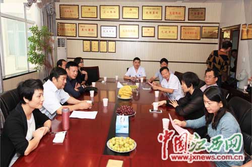 南昌市第三医院与鄱阳县人民医院建立协作医院