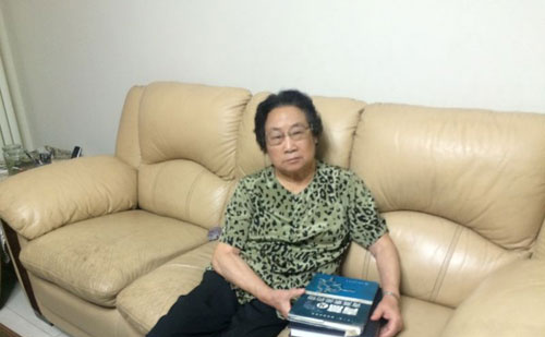 屠呦呦：不在意是不是“三无教授” 是否得奖无所谓