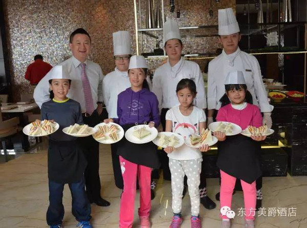 “烹”然心动“亲子烹饪课堂”系列美食两种三明治