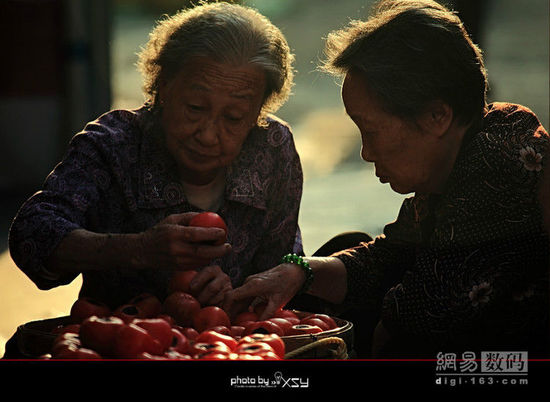 达人摄影课堂:带上相机去扫街