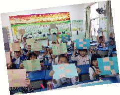 学校的社团活动已成为丰富学生课余文化生活、全面提高学生综合素质、促进校园文化建设的一条有效途径。开学以来,柳市各个学校的社团迎来了新学期的成员招募。
