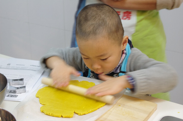 哇噻网手工课堂之贝太厨艺生活沙龙圣诞姜饼烘