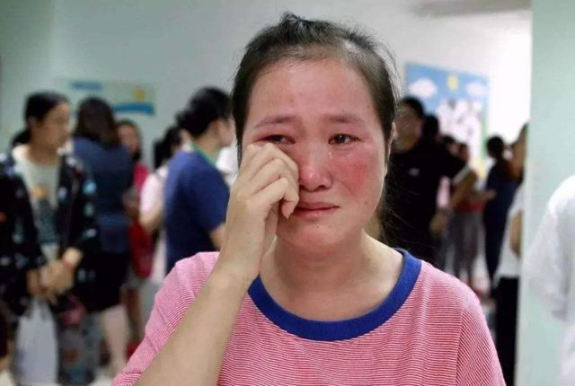 55岁女人:从钟点工到住家保姆,本想多挣点钱,