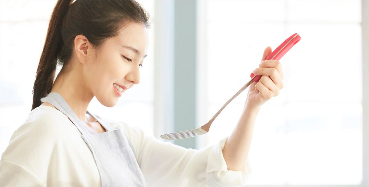 45岁女士哭诉:做住家保姆1年,工作挺轻松的,但内